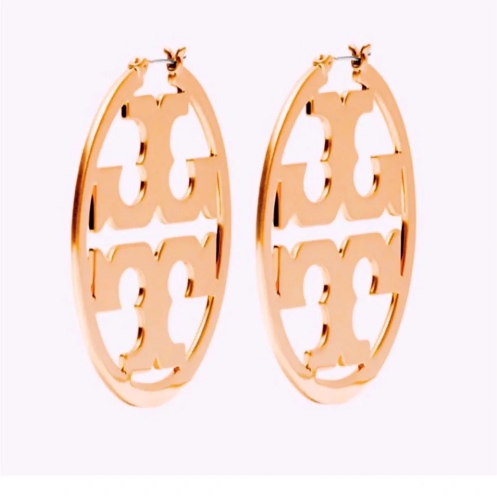 TORY BURCH LARGE ROSE GOLD MILLER LOGO HOOP EARRINGS - Picture 2 of 4